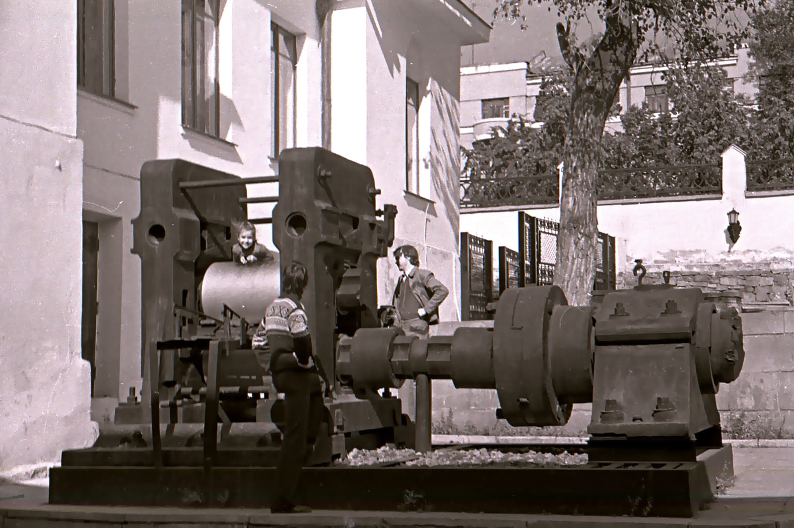 Industrial rolling mill