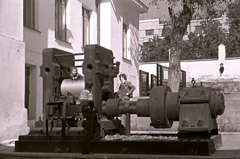 Rolling mill